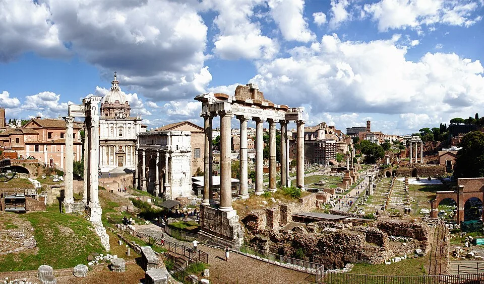 Guided small-group tour with Forum & Palatine